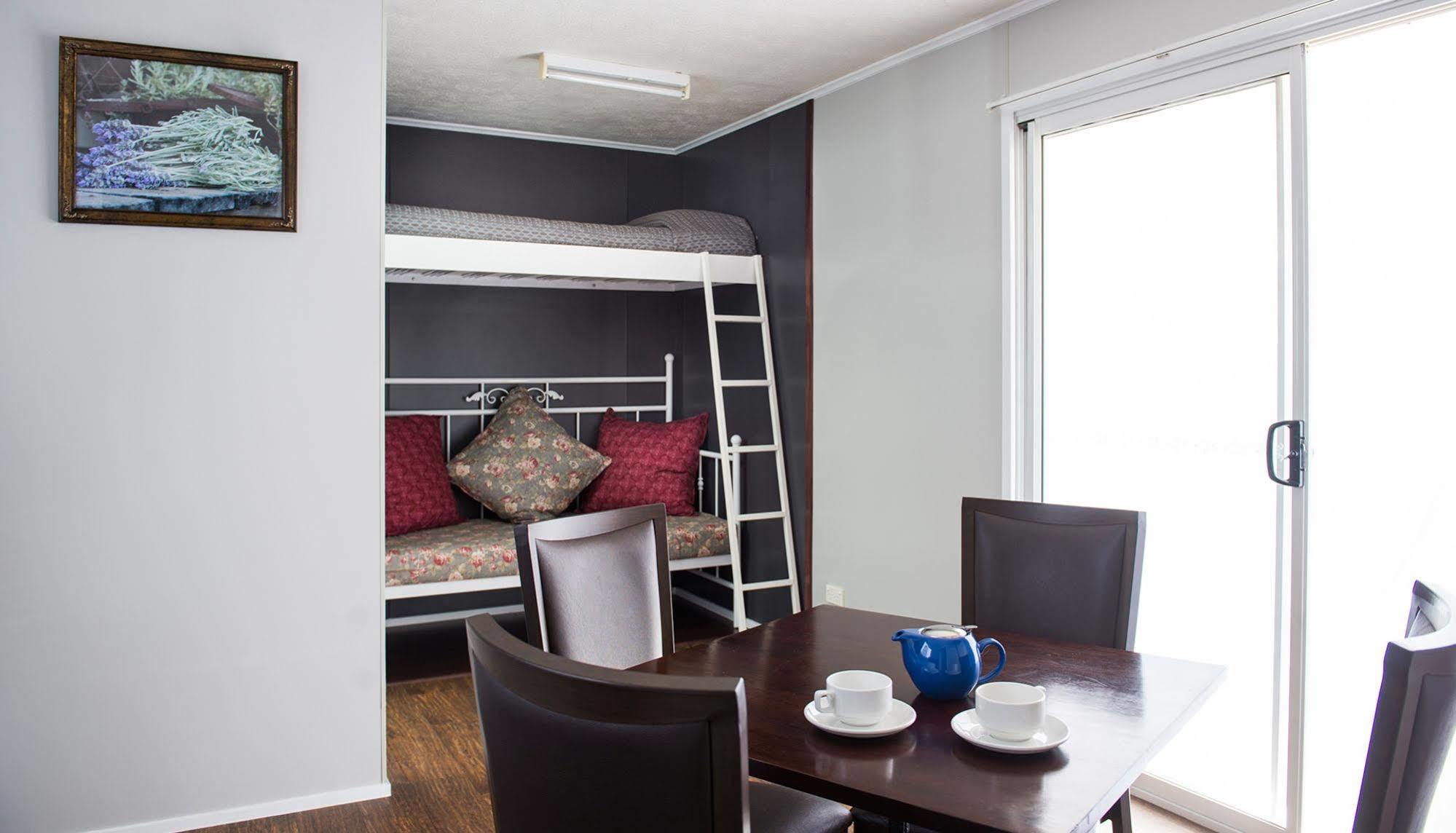 Saltbush Retreat Villa Лонгрийч Екстериор снимка