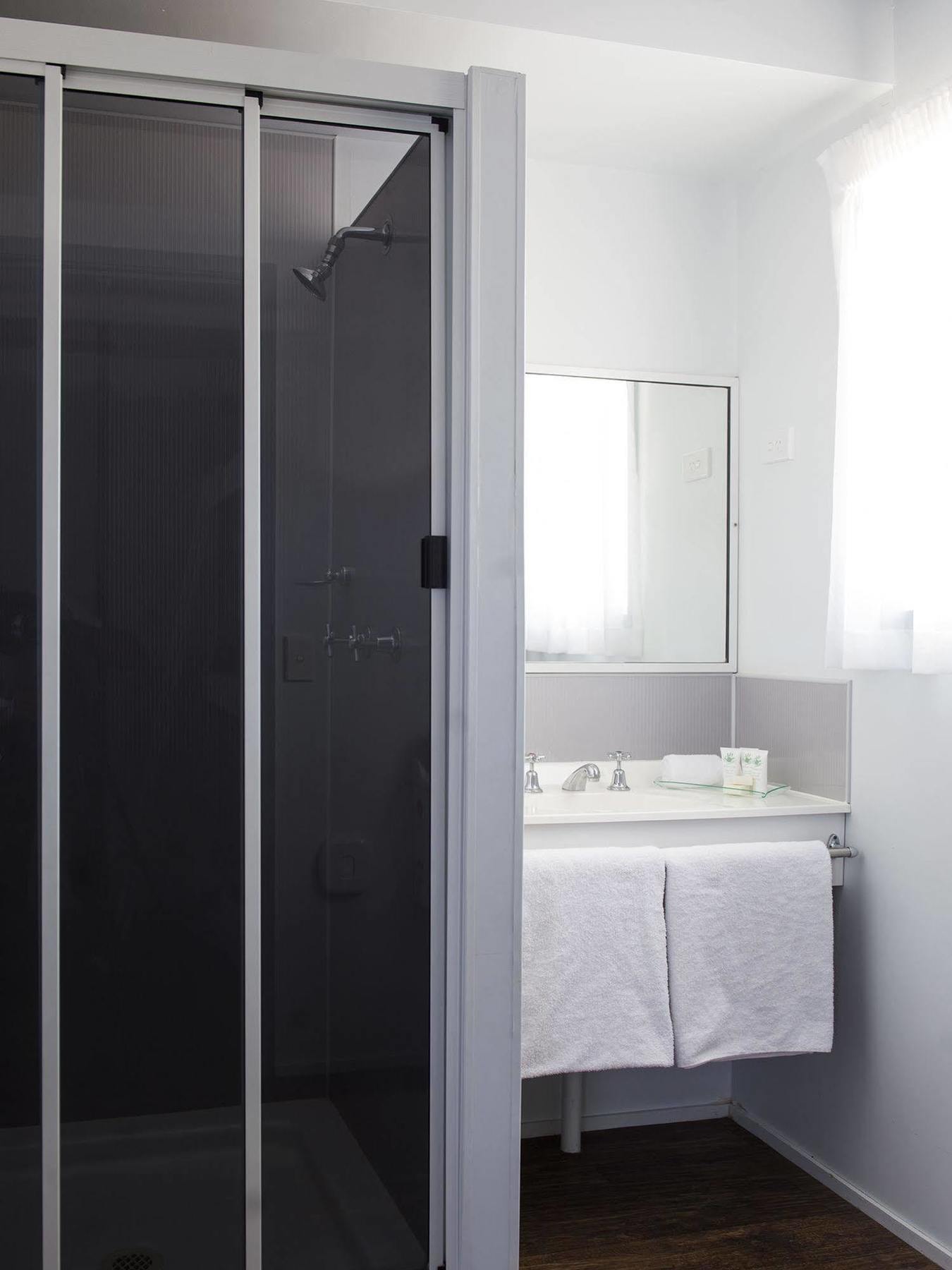 Saltbush Retreat Villa Лонгрийч Екстериор снимка